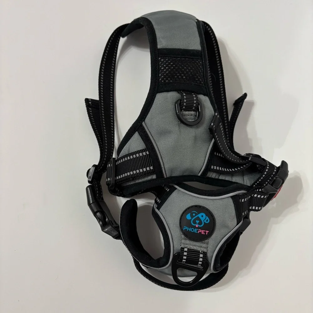 No-Pull Dog Harness - Black and Gray